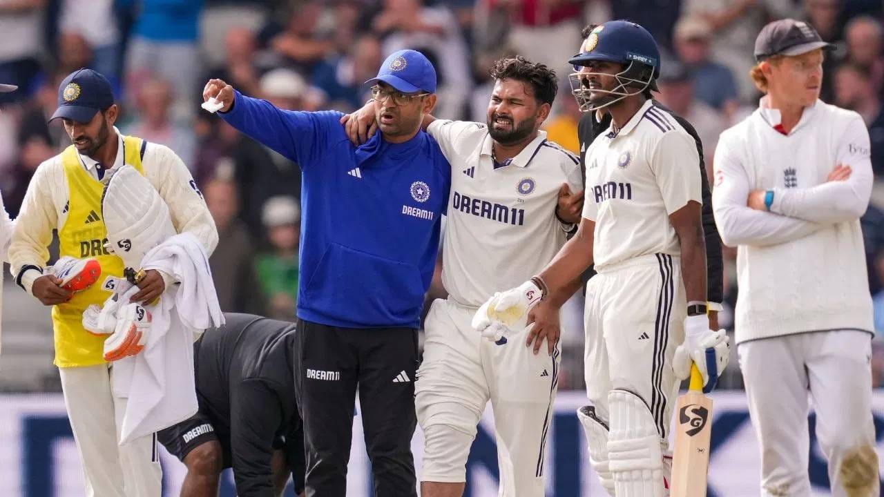 Rishabh Pant Update : मोठी अपडेट ! दुखापतीमुळे ऋषभ पंत इंग्लंड कसोटीतून बाहेर, कोण घेणार त्याची जागा ? Rishabh Pant Update : मोठी अपडेट ! दुखापतीमुळे ऋषभ पंत इंग्लंड कसोटीतून बाहेर, कोण घेणार त्याची जागा ?