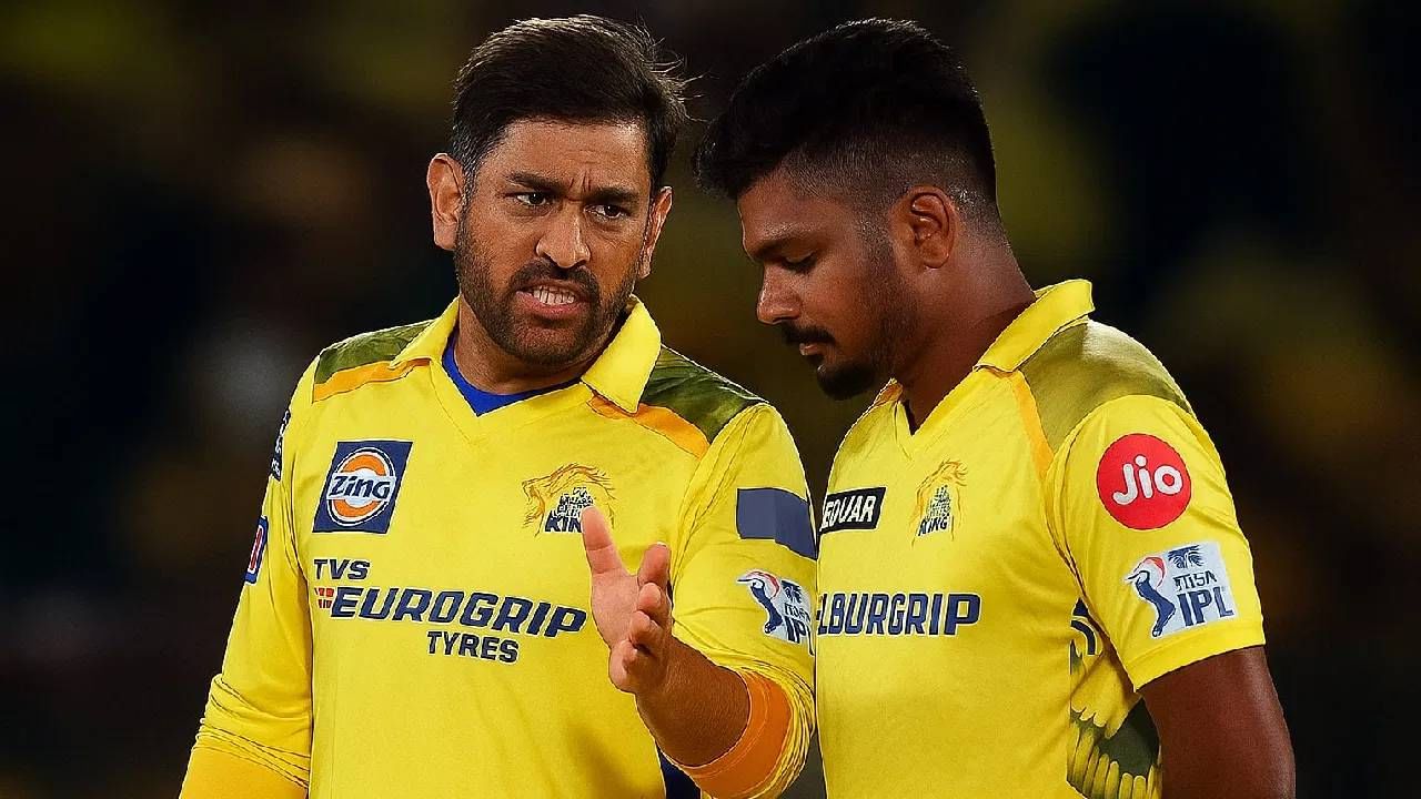 महेंद्रसिंह धोनीच्या निवृत्तीनंतर चेन्नई सुपर किंग्सकडे ट्रेडमार्क चेहरा नाही. पोकळी भरून काढणं सीएसकेला कठीण जाईल. यासाठी राजस्थानच्या कॅप्टन कूल संजू सॅमसनला संघात घेण्याची तयारी दर्शवली आहे.
