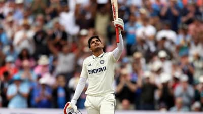 Shubman Gill : 2 शतकं आणि 1 द्विशतक, 4 डावात 585 धावा, शुबमनच्या निशाण्यावर सर डॉन ब्रॅडमॅन यांचा वर्ल्ड रेकॉर्ड