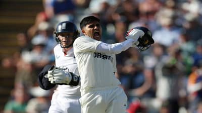 Shubman Gill चा कारनामा, राहुल द्रविडचा 23 वर्षांपूर्वीचा महारेकॉर्ड ब्रेक