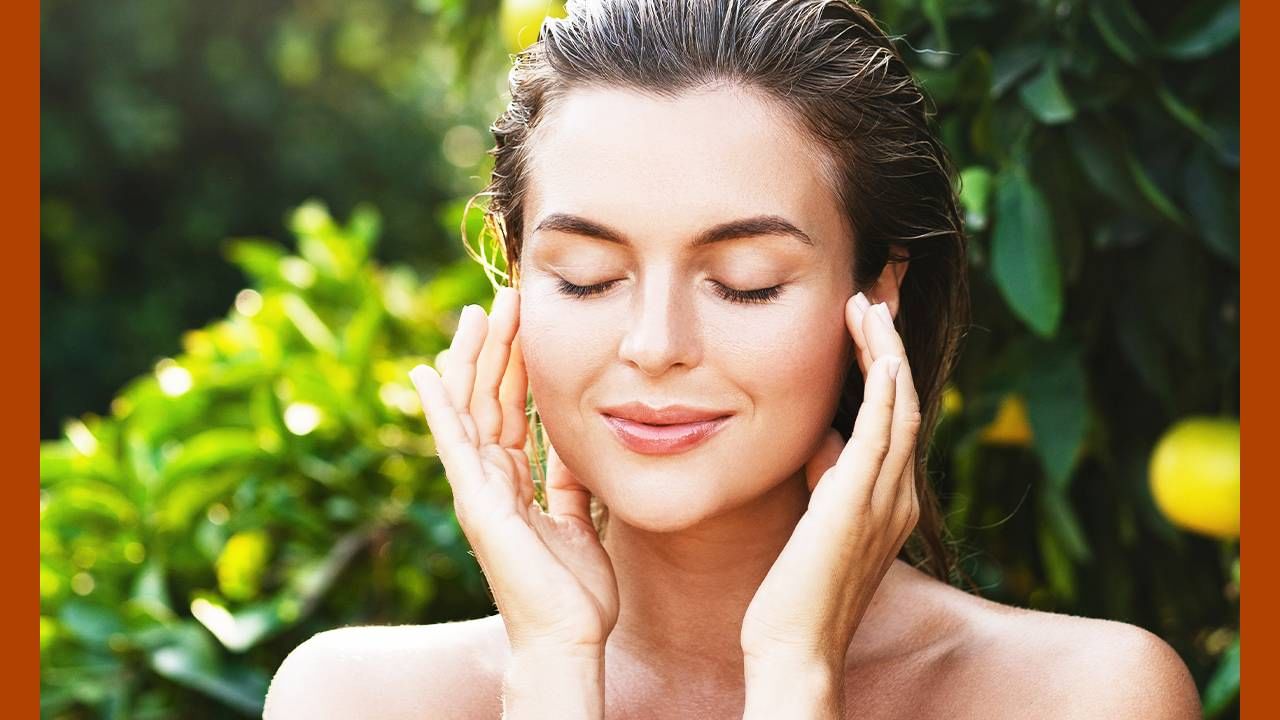 हे DIY टोनर वापरून चेहऱ्यावरील तेलकटपणा करा दूर, चेहरा दिसेल एकदम फ्रेश