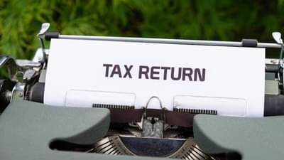 200% दंड, 7 वर्षांची कैद..., ITR मधील चूक ठरणार महाग, आयकर विभागाकडून खोटे दावे शोधण्यासाठी AI चा वापर