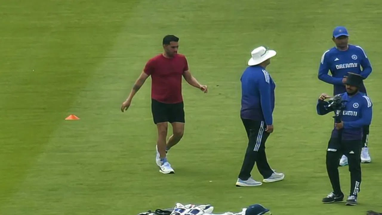 दीपक चाहर टीम इंडियापासून गेली अनेक महिने फिटनेसच्या समस्येमुळे दूर आहे. मात्र दीपक तिसऱ्या कसोटीआधी सराव करताना दिसला. (PC-TWITTER SCREENSHOT)