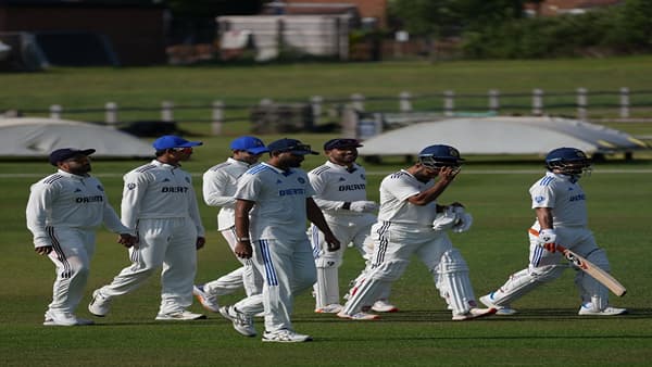 ENG vs IND : चौथ्या कसोटीआधी टीम इंडियात या खेळाडूची अचानक एन्ट्री;2 सामन्यांसाठी संधी!