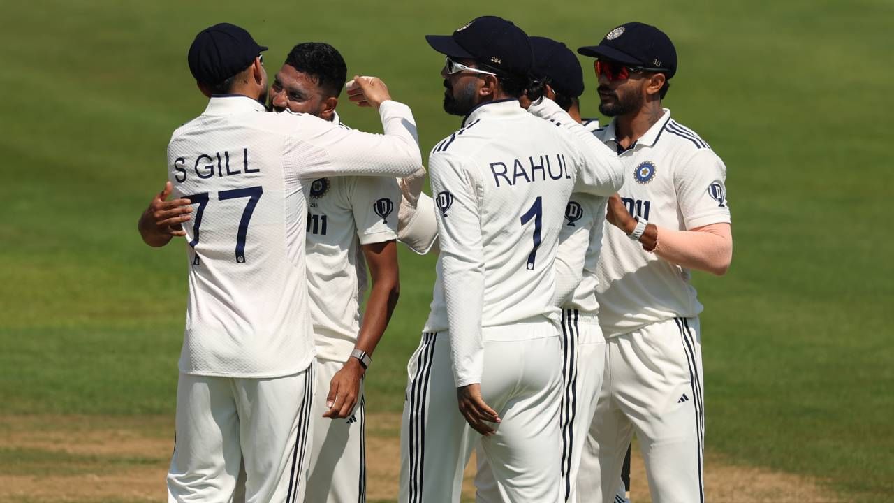 इंग्लंडला विजयासाठी भारत १ 193 of च्या आव्हानापर्यंत पोहोचू शकेल काय? असे बरेच प्रश्न आहेत जे भारतीय क्रीडा प्रेमींना त्रास देतात. 193 चा स्कोअर कमी असल्याने इंग्लंडला पोहोचणे सोपे नाही. परमेश्वराच्या आतापर्यंतच्या नोंदी कशा आहेत हे जाणून घेऊया. (फोटो- बीसीसीआय ट्विटर)