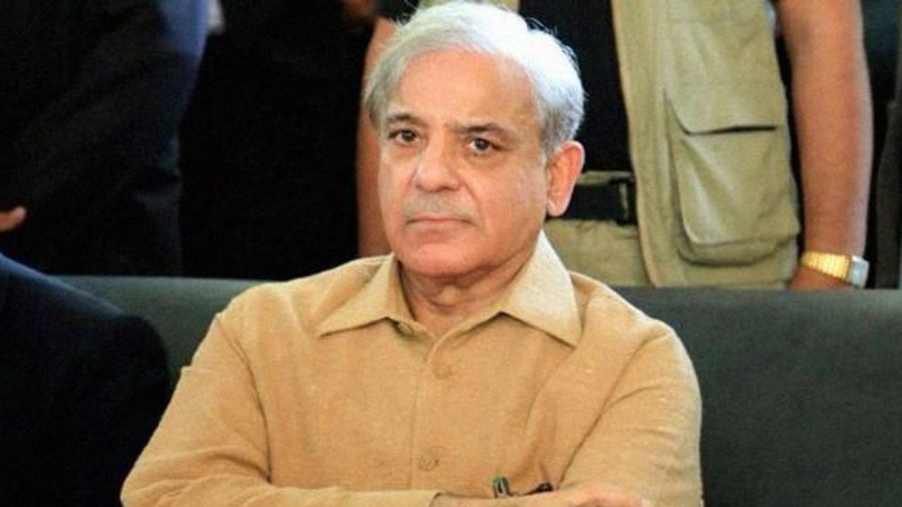 'या' दिग्गज कंपनीने पाकिस्तानला दाखवली औकात, देश सोडण्याचा घेतला निर्णय 'या' दिग्गज कंपनीने पाकिस्तानला दाखवली औकात, देश सोडण्याचा घेतला निर्णय