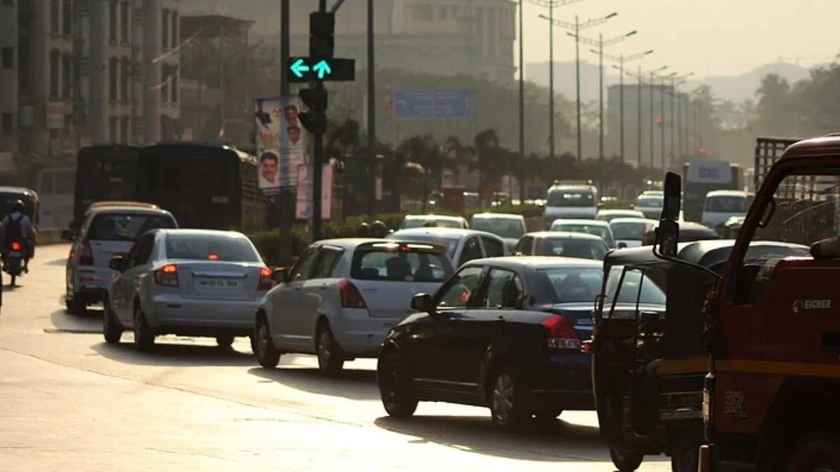 डिझेल गाड्या 10 वर्षांनी आणि पेट्रोल गाड्या 15 वर्षांनी रिटायर का केल्या जातात? जाणून घ्या कारण डिझेल गाड्या 10 वर्षांनी आणि पेट्रोल गाड्या 15 वर्षांनी रिटायर का केल्या जातात? जाणून घ्या कारण