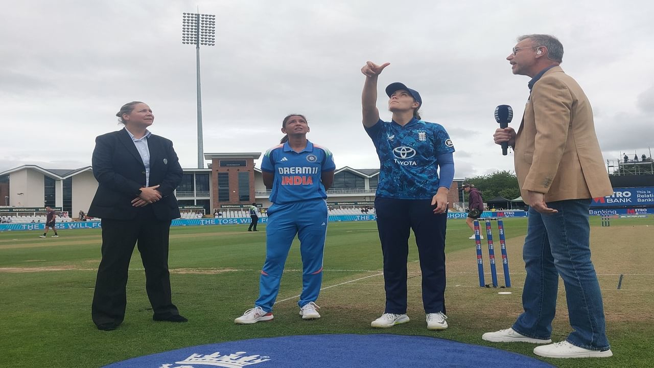 ENG vs IND : टीम इंडियाने फायनलमध्ये टॉस जिंकला, इंग्लंड विरुद्ध बॅटिंग, मालिका जिंकण्यासाठी किती धावांचं आव्हान पुरेसं?