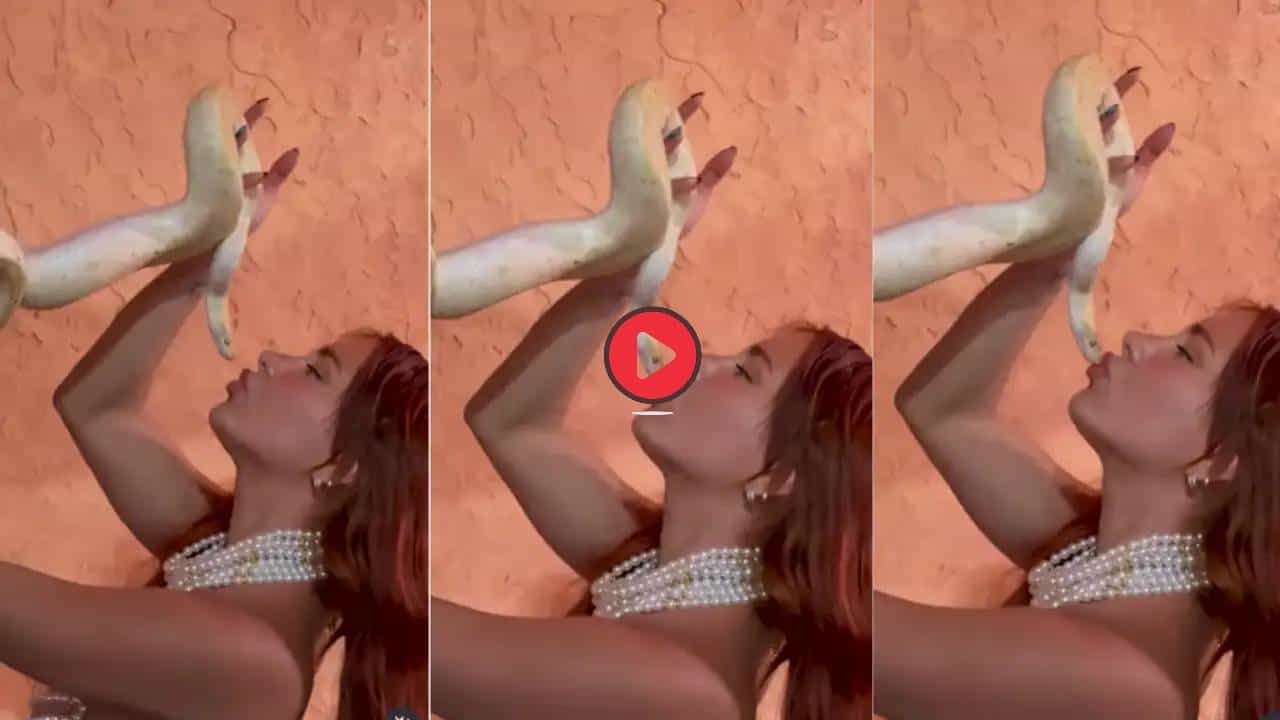 Viral Video: सापाला लिप किस करत होती महिला, कॅमेऱ्यात कैद झाला असा नजारा की डोळ्यांवर विश्वास बसणार नाही