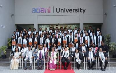 अदानी विद्यापीठाचे ‘नवदीक्षा 2025’ सह इंडस्ट्री रेडी क्लस्टरचे उद्घाटन