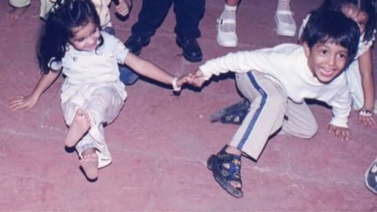 दरवर्षी कोणी ना कोणी स्टार किड बॉलिवूडमध्ये पदार्पण करतो. या वर्षी, 2025मध्ये अहान पांडेने 'सैय्यारा' चित्रपटातून बॉलिवूडमध्ये पदार्पण केले आहे. हा चित्रपट अवघ्या आठवडाभरात हिट ठरला आहे. चाहत्यांना हा चित्रपट खूप आवडला आहे.