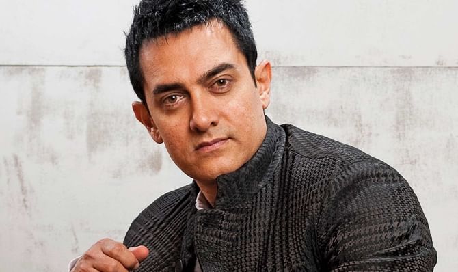 आमिर खान २७ वर्षांनंतर पु्न्हा गाणार,या कॉमेडी चित्रपटात गाणे म्हणणार