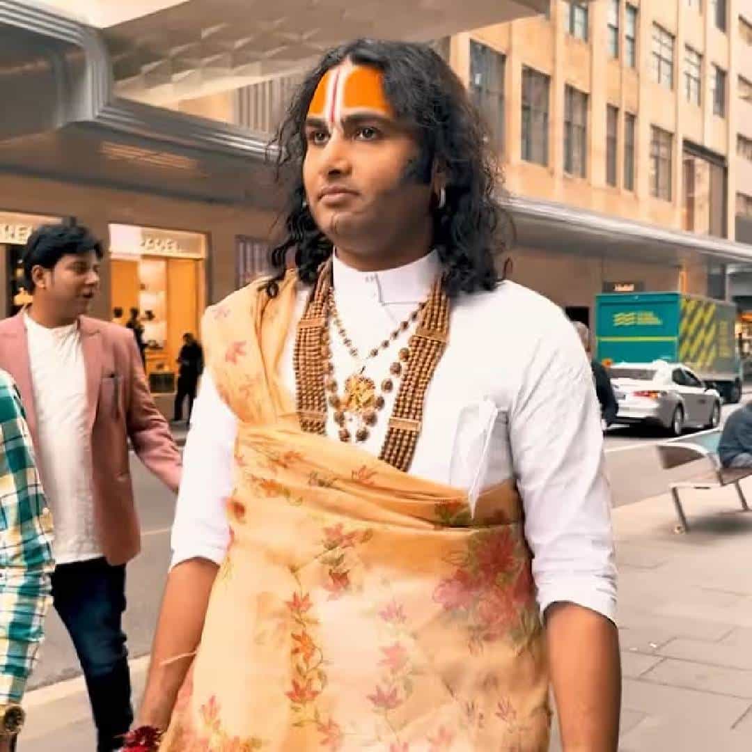 अनिरुद्धाचार्यांच्या या वक्तव्यावरुन बरीच टीका-टीप्पणी सुरु आहे. इंटरनेट यूजर्सशिवाय कथावाचक अनेक महिला संघटनांच्या रडारवर आहे. मंगळवारी दिशा पटानीची बहिण खुशबूने इन्स्टाग्रामवर व्हिडिओ शेअर करुन अनिरुद्धाचार्यांचा क्लास घेतला. खुशबूच्या म्हणण्याला युजर्सनी सपोर्ट केला.