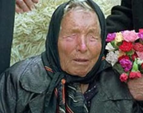 अर्थात हे संकट नेमकं कशा प्रकारचं असेल तसेच कोणत्या दुनियेतील लोकांमुळे पृथ्वीवर संकट येऊ शकतं याबाबत अद्याप स्पष्टता नाही. मात्र बाबा वेंगाच्या या भविष्यवाणीमुळे सगळ्यांचीच चिंता वाढली आहे.  