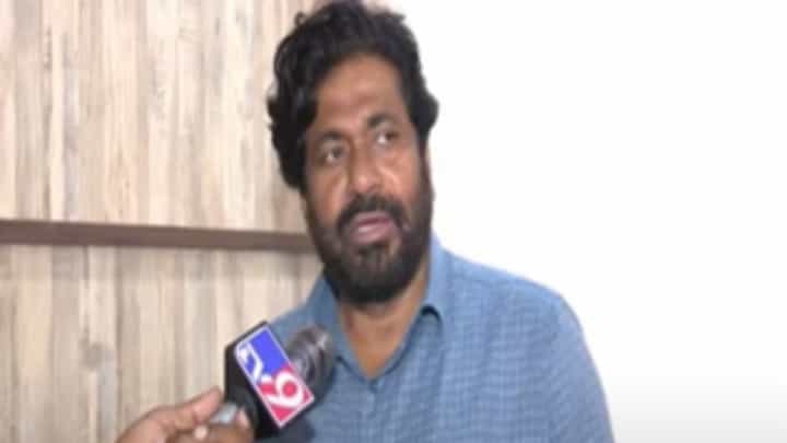 सरकारला भिकारी म्हटल्यानं मिरची लागली; बच्चू कडू यांचा टोला सरकारला भिकारी म्हटल्यानं मिरची लागली; बच्चू कडू यांचा टोला