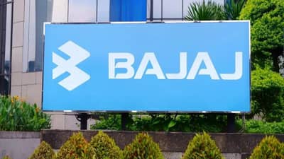 बजाज ऑटोने लाँच केल्या 2 नव्या बाईक, किंमत, फीचर्स जाणून घ्या