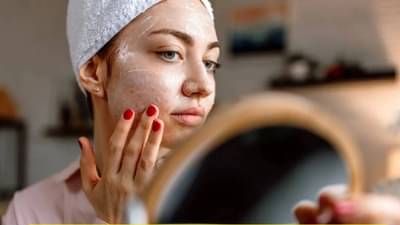 महिन्याभरात चेहऱ्यावर किती वेळा ब्लीच लावणे योग्य? जाणून घ्या तज्ञांचे मत........