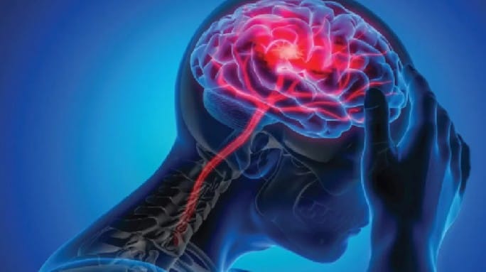 तुम्हाला वारंवार मळमळ होत असेल तसेच चक्कर येत असेल तर तुमच्या रक्ताभीसरणाची प्रक्रिया सुरळीत नाही, असा त्याचा अर्थ होऊ शकतो. त्यामुळे सतत उलटी होत असेल चक्कर येत असेल तर डॉक्टरांचा सल्ला आवश्य घ्या.