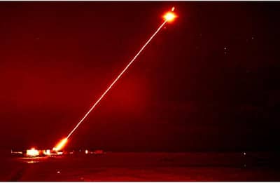 चीनचा जर्मनीच्या विमानावर लेझर हल्ला, रेड सीमध्ये पसरला प्रचंड तणाव