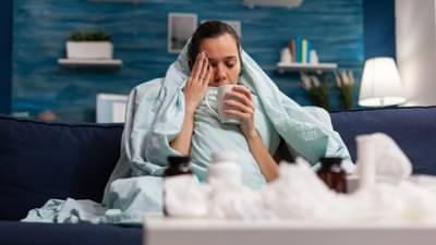 सर्दी खोकल्यामुळे घशातील समस्या दूर करण्यासाठी फॉलो करा हे घरगुती उपाय...