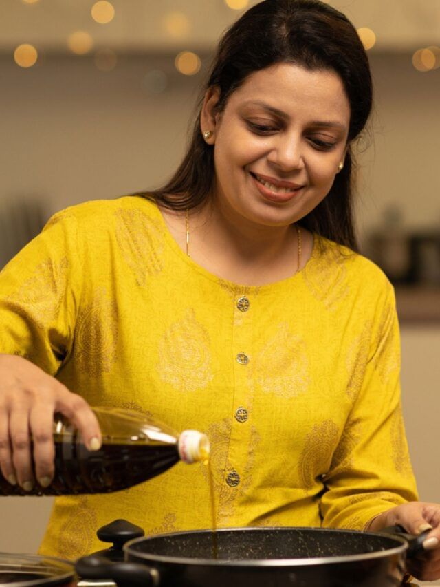 पावसाळ्यात तेल खराब होऊ शकते, या 7 चुका महागात पडतील पावसाळ्यात तेल खराब होऊ शकते, या 7 चुका महागात पडतील