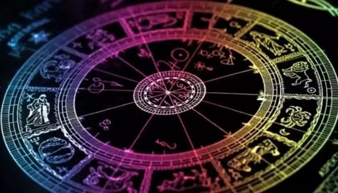 मंगळ ग्रहाच्या प्रभावामुळे राग वाढू शकतो. या चार शीच्या लोकांनी रागावर नियंत्रण ठेवणे गरजेचे आहे. घाई-गडबडीत निर्णय घेऊ नका. लग्न, संपत्ती, गुंतवणूक याबाबतही पूर्ण विचार करूनच निर्णय घ्या.