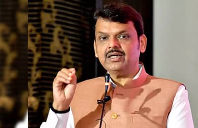 महापालिका निवडणुकीआधी ठाकरे गटाला खिंडार, हे बडे नेते भाजपमध्ये जाणार