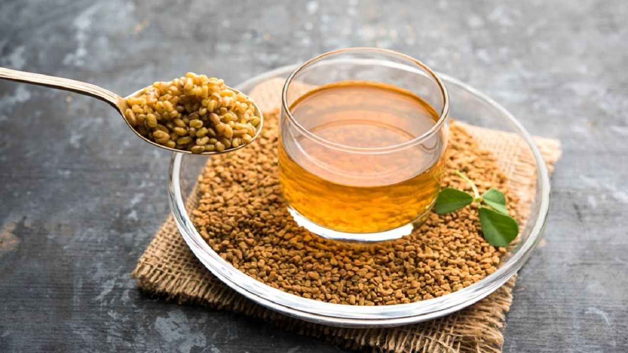 मेथीचे पाणी औषधापेक्षा कमी नाही, दररोज सकाळी रिकाम्या पोटी प्यायल्याने मिळतील 'हे' 5 फायदे