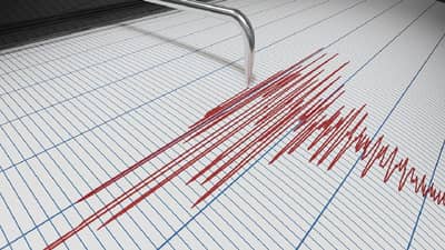 Megaquake चा जपानला प्रचंड धोका, 3 लाख नागरिकांच जीव धोक्यात ?