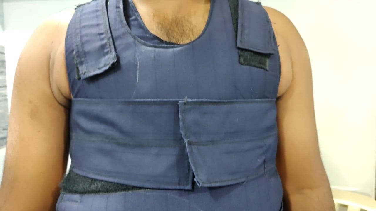 वैद्यकीय चाचण्या आणि काही परवानग्यांनंतर या उपक्रमाला नुकतेच आंतरराष्ट्रीय पेटंट मिळाले आहे. डॉ. गुरुनाथ परळे यांनी या जॅकेटला दिलासा ईसीजी जॅकेट असे नाव दिले आहे.  त्यांच्या मते, हे जॅकेट हृदय रुग्णांसाठी मोठा दिलासा ठरेल.