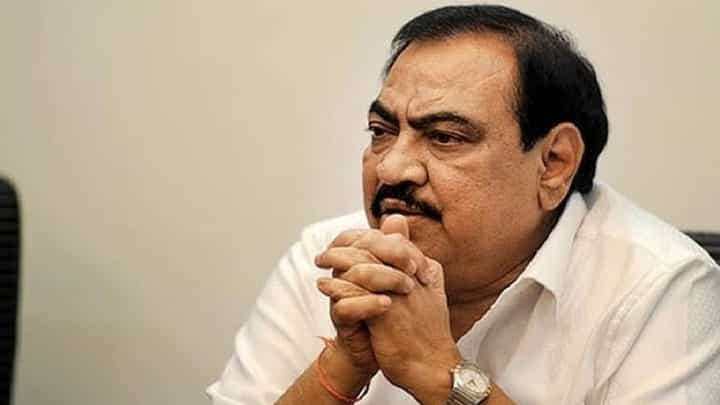 BJP : खडसे भिक्कार XXX नेता... भाजप आमदाराचा सयंम सुटला अन् ऑन कॅमेरा केली शिवीगाळ BJP : खडसे भिक्कार XXX नेता... भाजप आमदाराचा सयंम सुटला अन् ऑन कॅमेरा केली शिवीगाळ