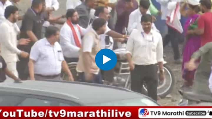 Eknath Shinde : एकनाथ शिंदेंकडून पंढरपुरात भाविकांसाठीच्या सुविधांचा आढावा Eknath Shinde : एकनाथ शिंदेंकडून पंढरपुरात भाविकांसाठीच्या सुविधांचा आढावा