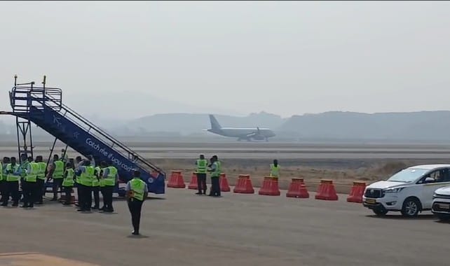 तसेच, याबाबत राज्य सरकारकडे तक्रार केल्यानंतरही दुकानांवर कारवाई न झाल्याने पर्यावरणवाद्यांमध्ये नाराजी व्यक्त होत आहे. 