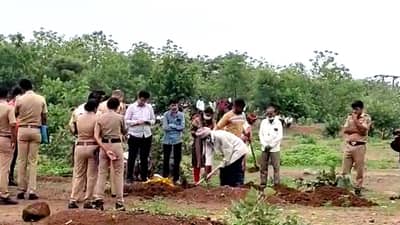 अल्पवयीन मुलानेच घेतला आईचा जीव, रागात आला अन्...हत्येचं कारण वाचून व्हाल अचंबित!