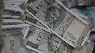 नोटांवर महात्मा गांधींचाच फोटो का? आरबीआयने केला मोठा खुलासा