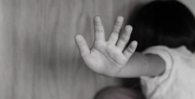 संबंधित घर मालकीणीवर याआधीही अशाच स्वरूपाचे दोन गुन्हे दाखल असल्याची पोलिसांनी माहिती दिली आहे. कारवाईत सापडलेल्या बांगलादेशी तरुणीकडे बांगलादेशातील ओळखपत्रदेखील आढळून आले. ती भारतात कशी आली आणि ती या जाळ्यात कशी सापडली याचा पोलीस तपास करणार आहेत.