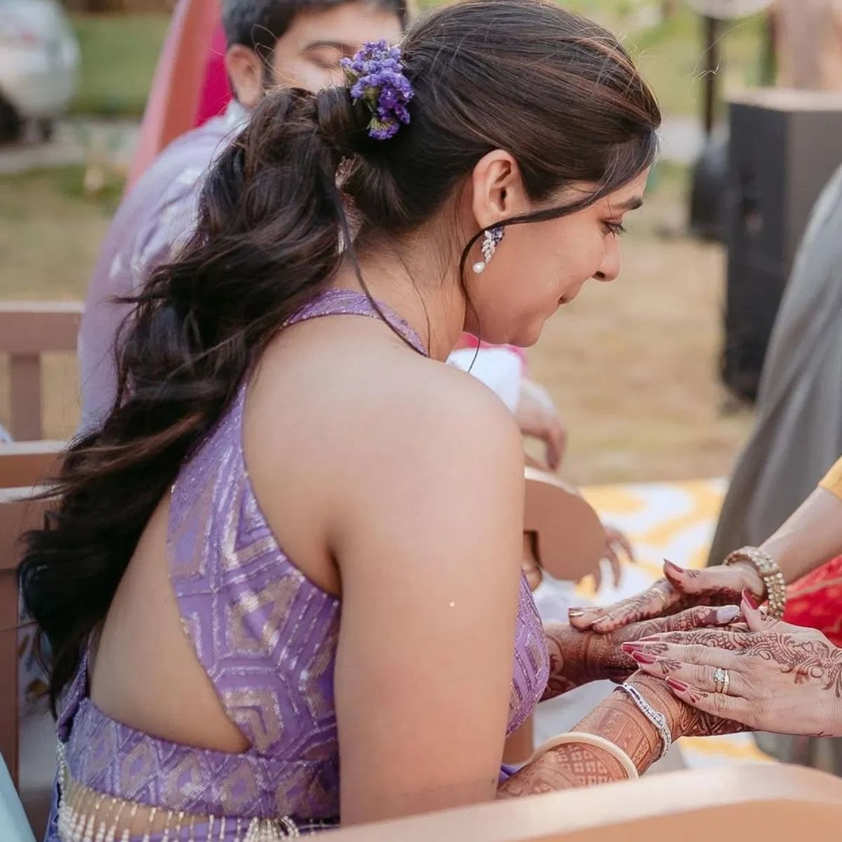 जेठालालची सून कोण आहे, जिचे लग्न त्यांचा मुलगा ऋत्विकशी झाले आहे. याबद्दल फार कोणाला माहिती नाही. जेठालाल म्हणजेच दिलीप जोशी यांना दोन मुले आहेत. एक मुलगा आणि एक मुलगी, ज्यांचे लग्न झाले आहे. 