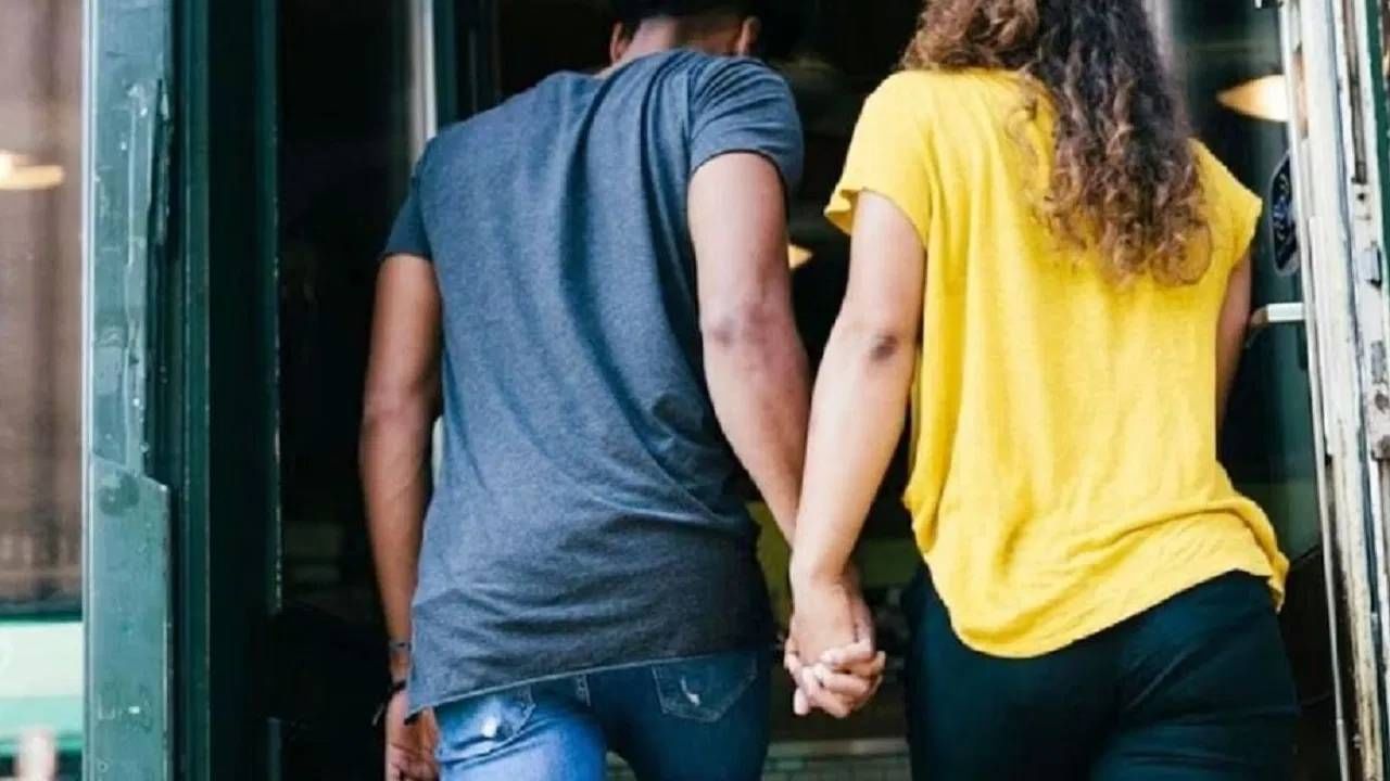 तुमच्याही गर्लफ्रेंडकडे आहेत या पाच गोष्टी? मग तुम्ही आहात नशिबवान तुमच्याही गर्लफ्रेंडकडे आहेत या पाच गोष्टी? मग तुम्ही आहात नशिबवान