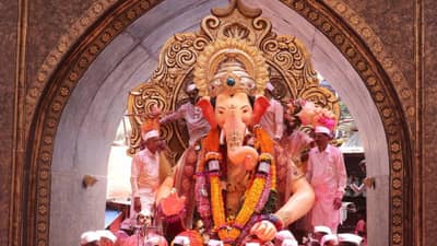 गणेशोत्सव मंडळांसाठी गुडन्यूज, मुंबई महापालिकेने तो निर्णय बदलला
