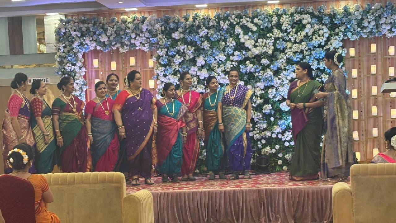 कॉलेजमध्ये लक्ष्मी आणि अहिल्याने आपली थट्टा केली होती याचा राग पद्मावतीच्या मनात आजही आहे. त्यामुळे हीच संधी साधून त्या दोघींना ती मंगळागौरीच्या स्पर्धेचं चॅलेंज देणार आहे. लक्ष्मी आणि अहिल्या सुरुवातीला काही उत्तर देत नाहीत. पण जेव्हा पद्मावती लक्ष्मीचं भाड्याचं घर विकत घेऊन तिला बाहेर काढायची धमकी देते, तेव्हा दोघी तिचं आव्हान स्वीकारतात. 
