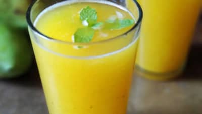 आंबा पन्ह्यात साखर का मिसळू नये? जाणून घ्या आरोग्याला किती नुकसान पोहोचते