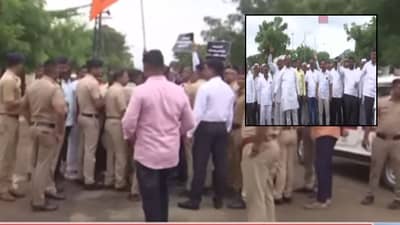 रमीचा राडा! धुळ्यात कोकाटे समर्थक – विरोधक आमनेसामने