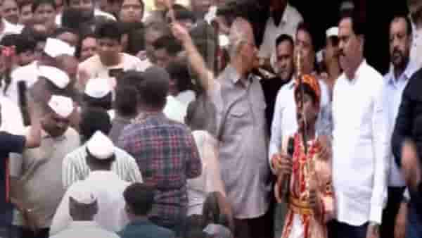 MNS Mira Bhayandar Morcha : मनसे, ठाकरे गट पुन्हा एकत्र! मीरा भाईंदरमध्ये मराठीसाठी महामोर्चा; अमराठी व्यापार्यांच्या आंदोलनाला प्रत्युत्तर