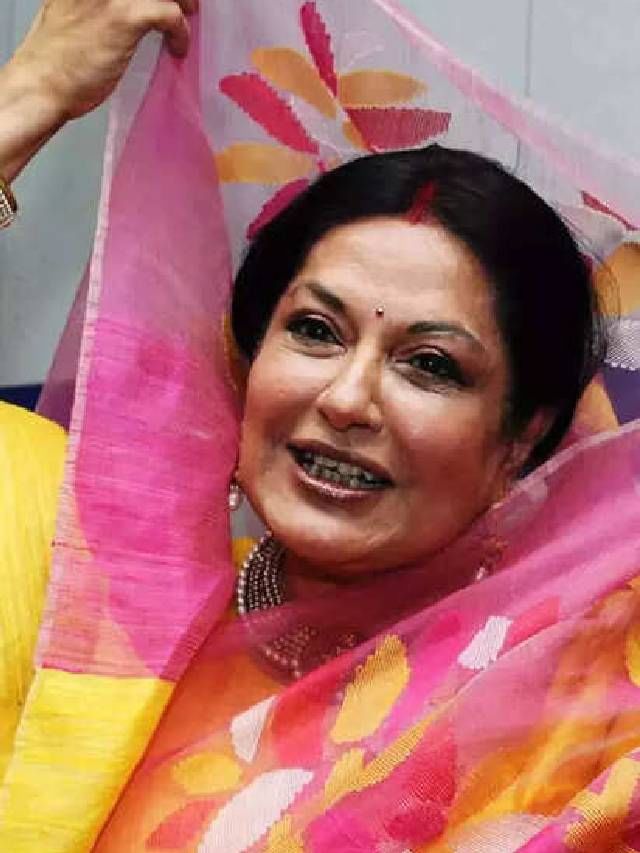 पत्नीला मॅनेज करून एक्स्ट्रा मॅरिटल अफेअर करा; हे काय बोलून गेली दिग्गज अभिनेत्री? पत्नीला मॅनेज करून एक्स्ट्रा मॅरिटल अफेअर करा; हे काय बोलून गेली दिग्गज अभिनेत्री?