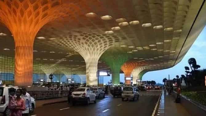 थोड्याच वेळात धमाके होतील... मुंबई एअरपोर्टवर धमकीचे 3 कॉल, यंत्रणा हादरली