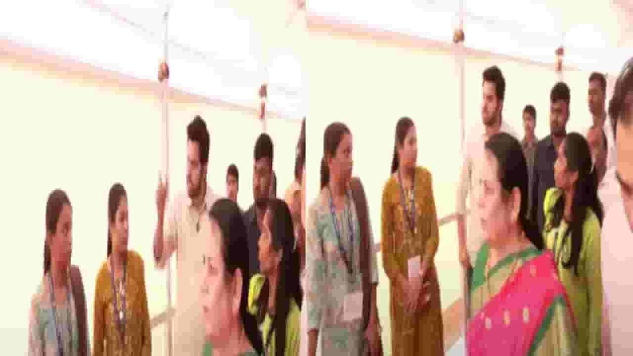 Varun Sardesai : गोऱ्हेंच्या सुरक्षारक्षकाचा धक्का लागताच वरूण सरदेसाई भडकले; म्हणाले, इथं काय अतिरेकी....