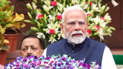 बॉम्ब, बंदूक, पिस्तुलसमोर संविधानाचा विजय होतोय, पंतप्रधान नरेंद्र मोदी यांचं विधान, संसदेचं अधिवेशन सुरू