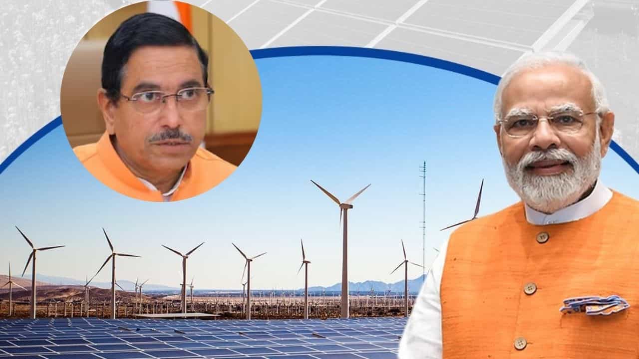 Renewable Energy : ग्रीन एनर्जीत भारताची हनुमान उडी... 5 वर्षाच्या आतच केली 50 टक्के वीज निर्मितीची किमया
