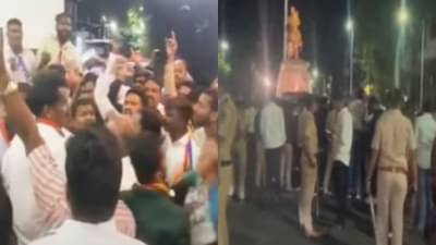 पुण्यात यशवंत नाट्यगृहात वंचितच्या कार्यकर्त्यांचा राडा, नाटकाच्या प्रयोगादरम्यान घोषणाबाजी