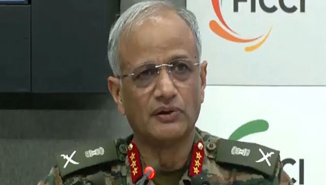 ऑपरेशन सिंदूर दरम्यान भारताने एकाच वेळी तीन शूत्रूंना हरवले, काय म्हणाले उप लष्कर प्रमुख ?